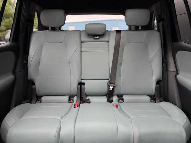 Used 2026 Mercedes-Benz GLB 250 4MATIC image 56