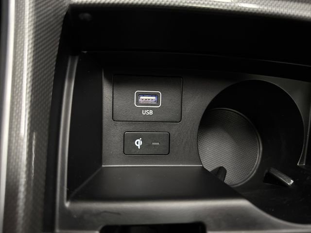 Used 2023 Hyundai Santa Fe SEL Premium image 27