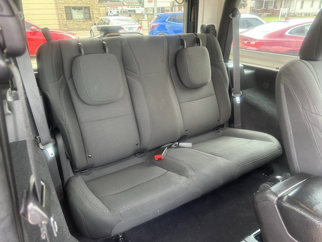 Used 2019 Jeep Wrangler Sport image 17