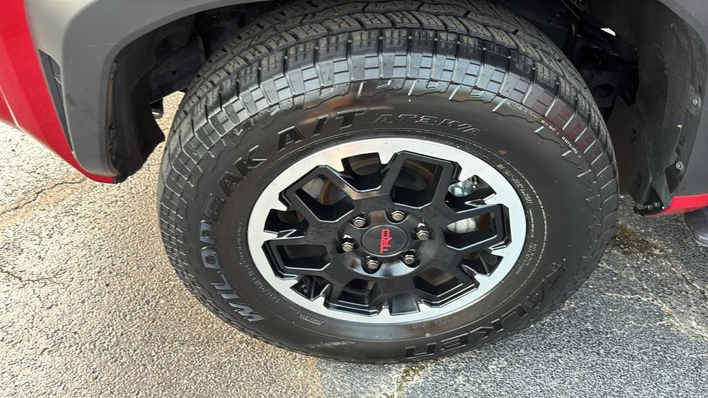 Used 2025 Toyota 4Runner TRD Off-Road Premium w/ Tow Technology Package AWD/4WD image 35
