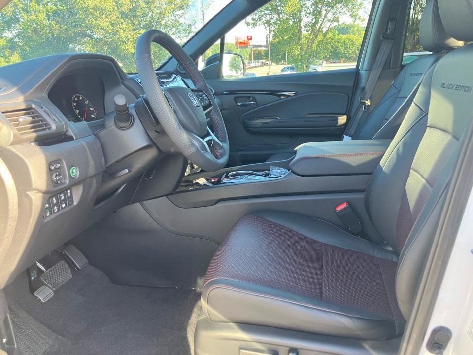 New 2026 Honda Ridgeline Black Edition image 30