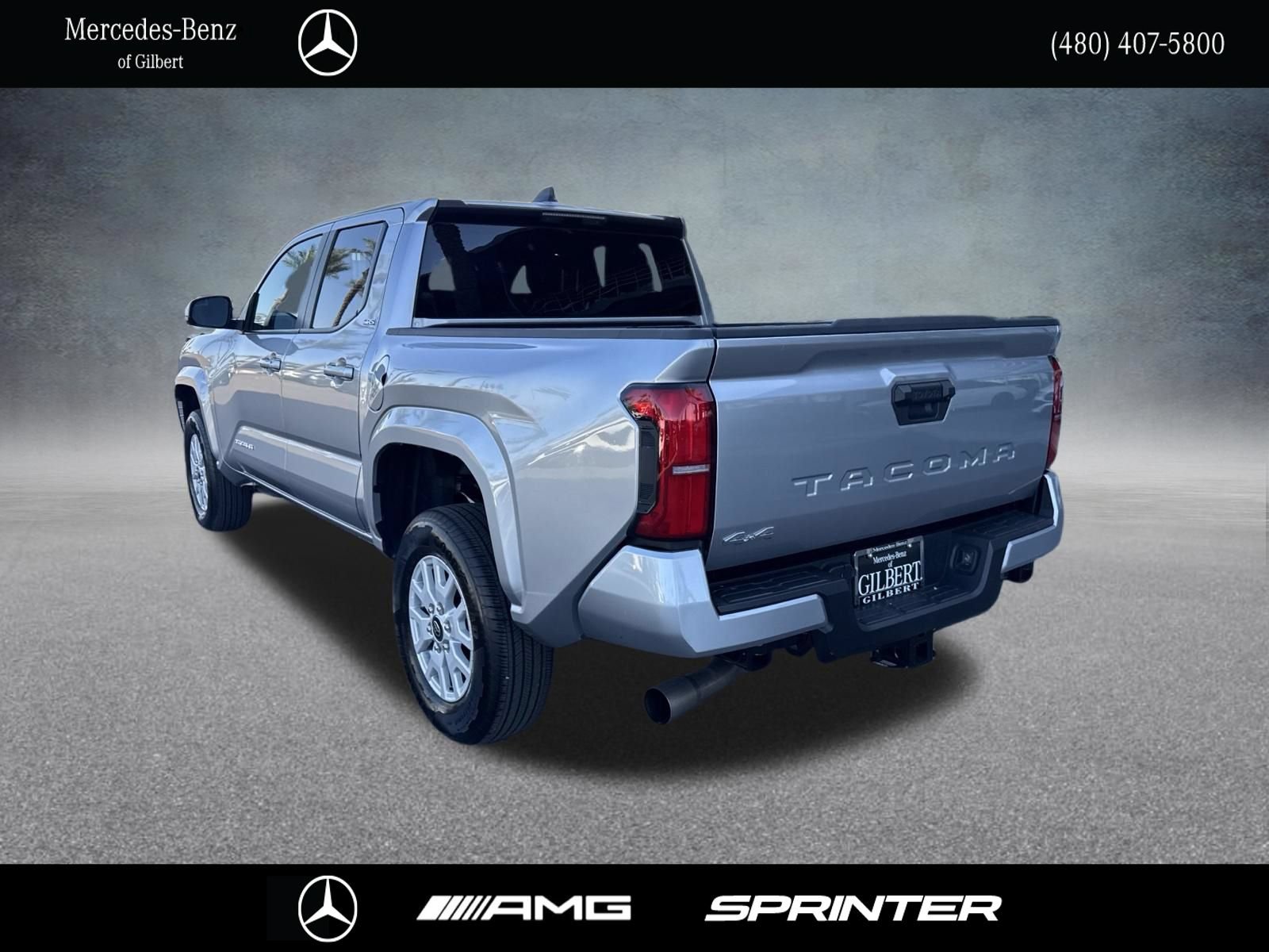 Used 2026 Toyota Tacoma SR5 AWD/4WD image 4
