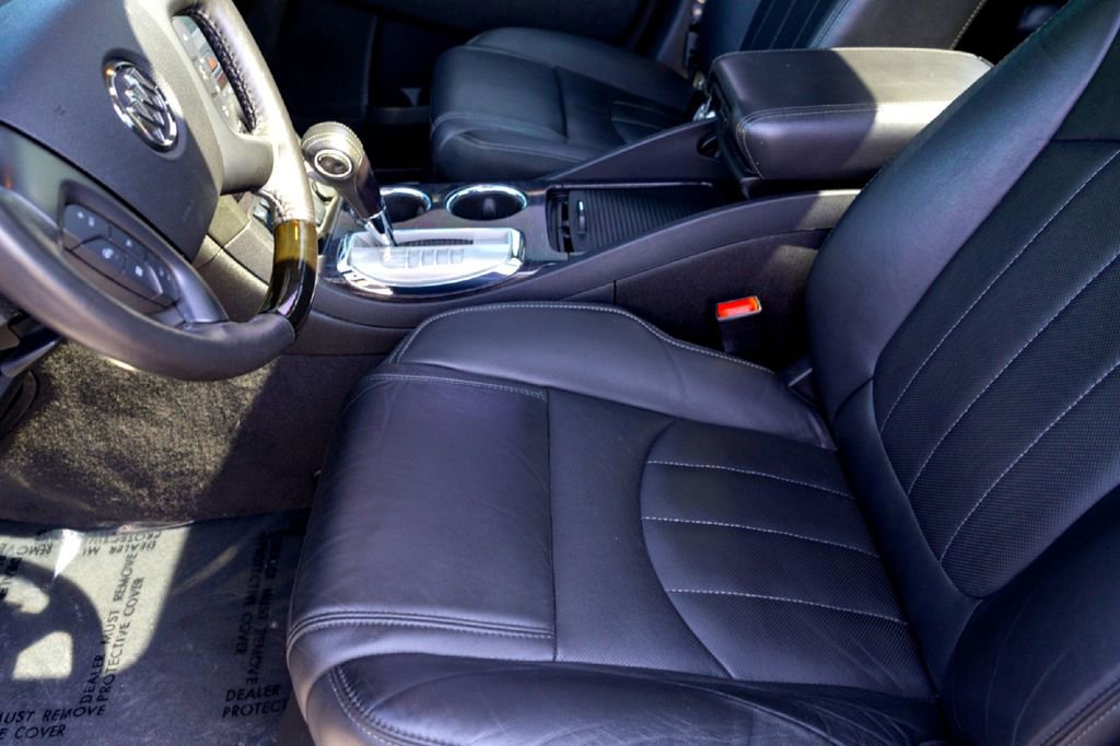 Used 2015 Buick Enclave Leather FWD image 11