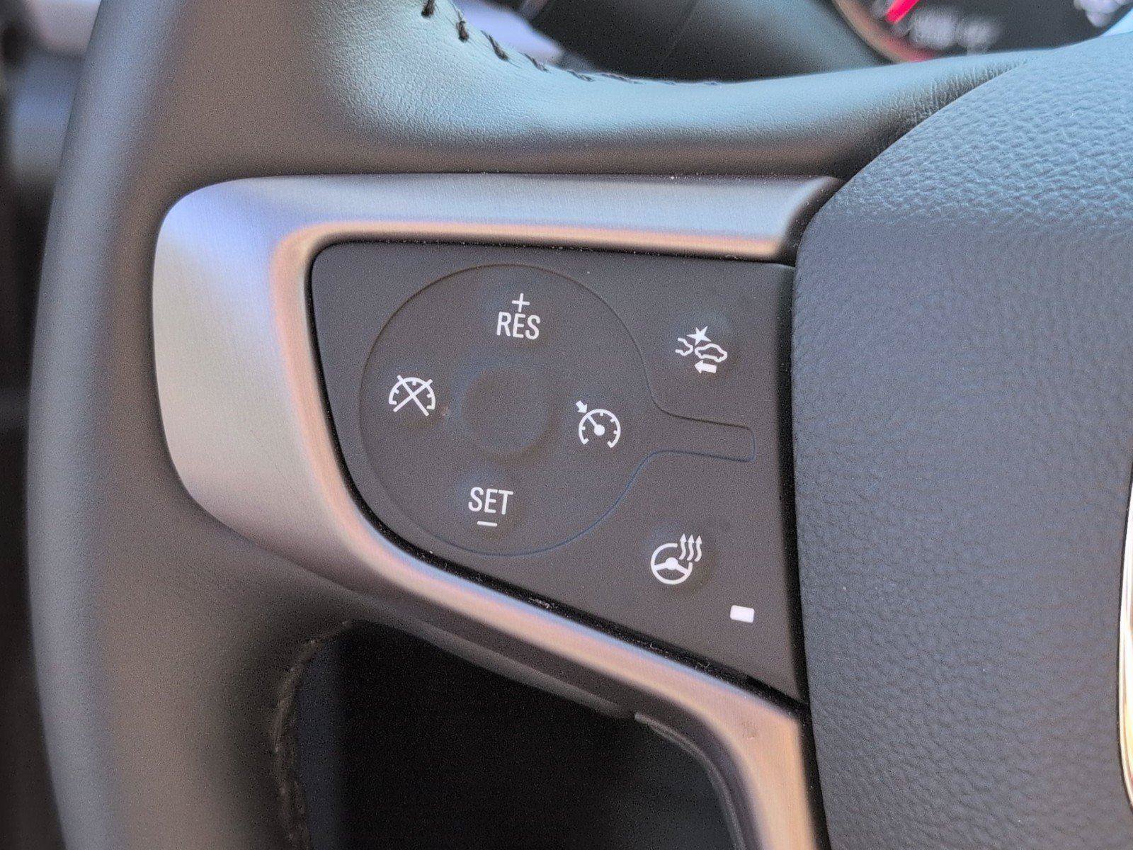 Used 2022 GMC Acadia AT4 w/ Technology Package AWD/4WD image 31
