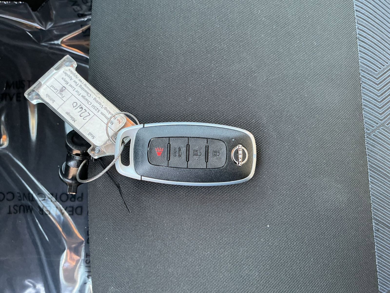 Used 2025 Nissan Versa SV FWD image 18