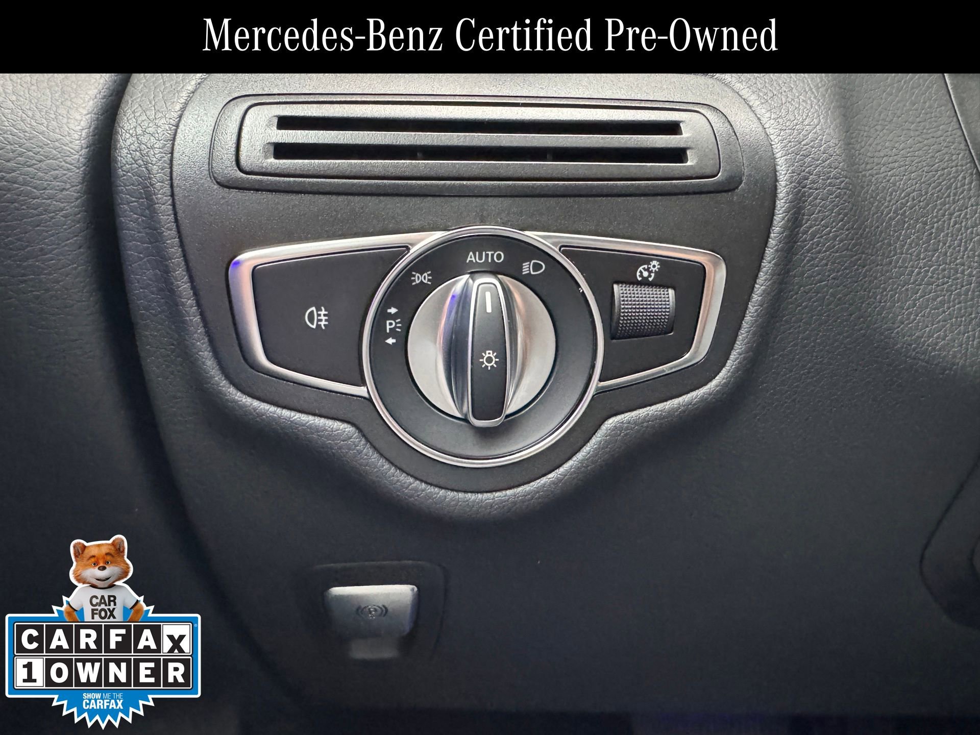 Used 2023 Mercedes-Benz GLC 300 4MATIC Coupe image 8