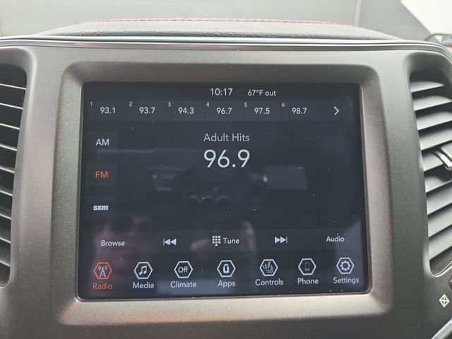 Used 2020 Jeep Cherokee Trailhawk w/ Cold Weather Group image 29