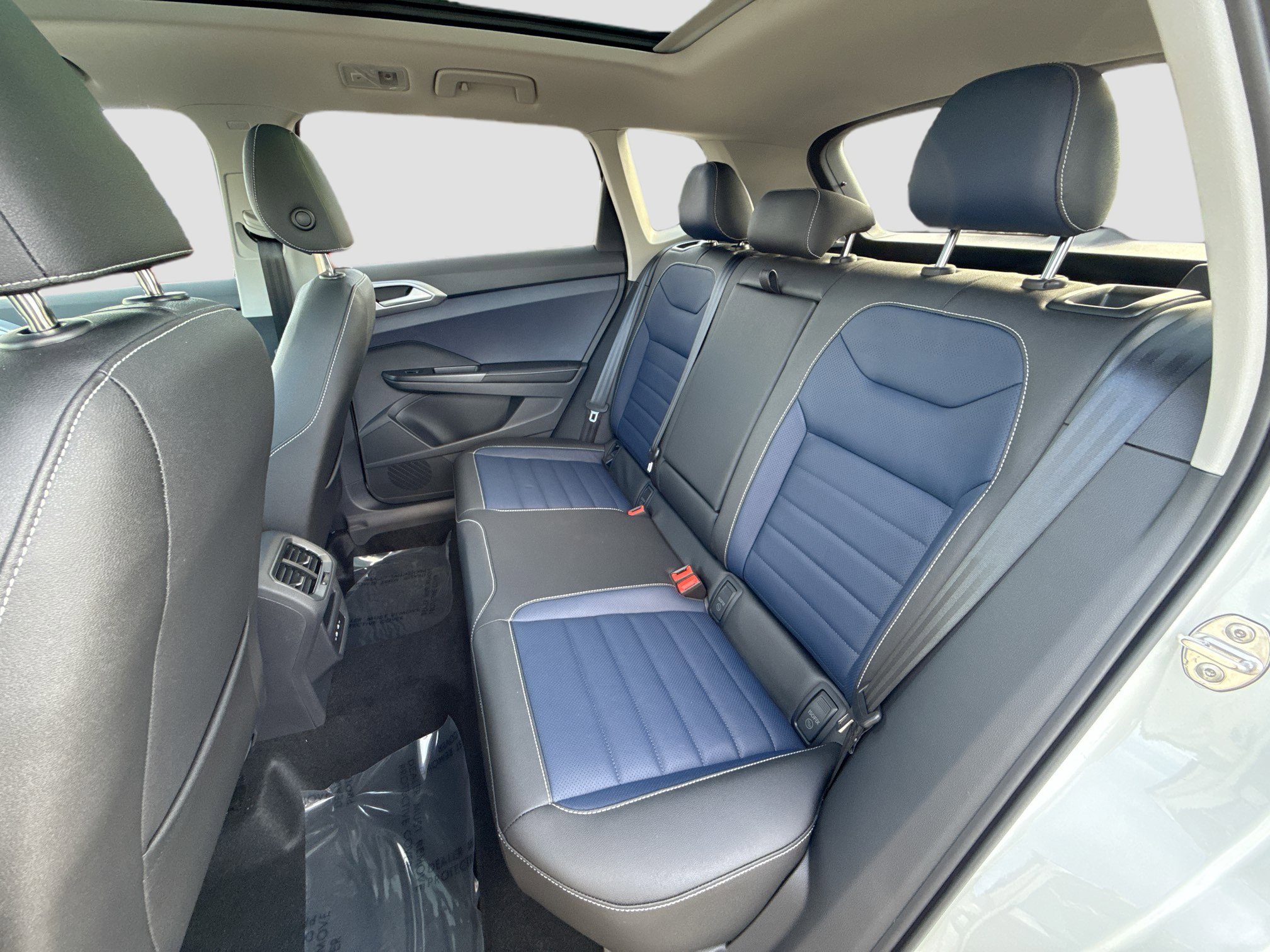 New 2026 Volkswagen Taos SEL AWD/4WD image 20