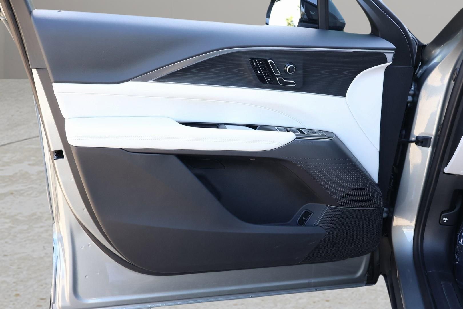 New 2026 Cadillac Lyriq Sport RWD image 10