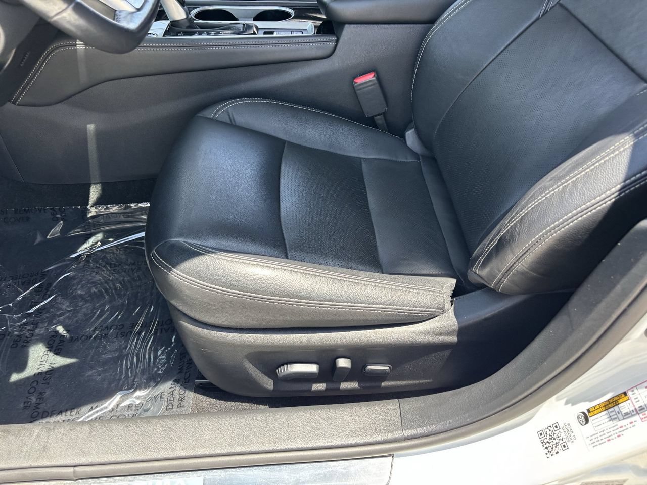 Used 2024 Nissan Altima 2.5 SL FWD image 19