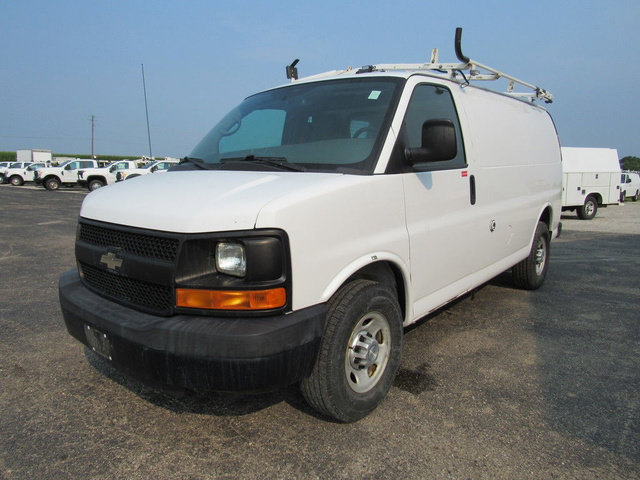 Used 2015 Chevrolet Express 2500 RWD image 6