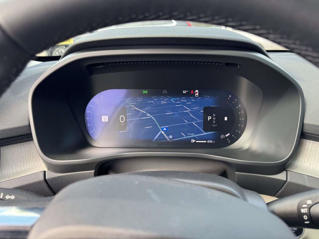 Certified 2026 Volvo XC40 B5 Plus w/ Climate Package image 23