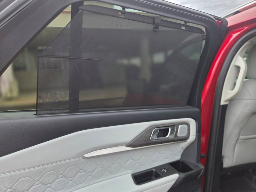 Used 2025 Ford Explorer Platinum w/ Ultimate Package RWD image 17