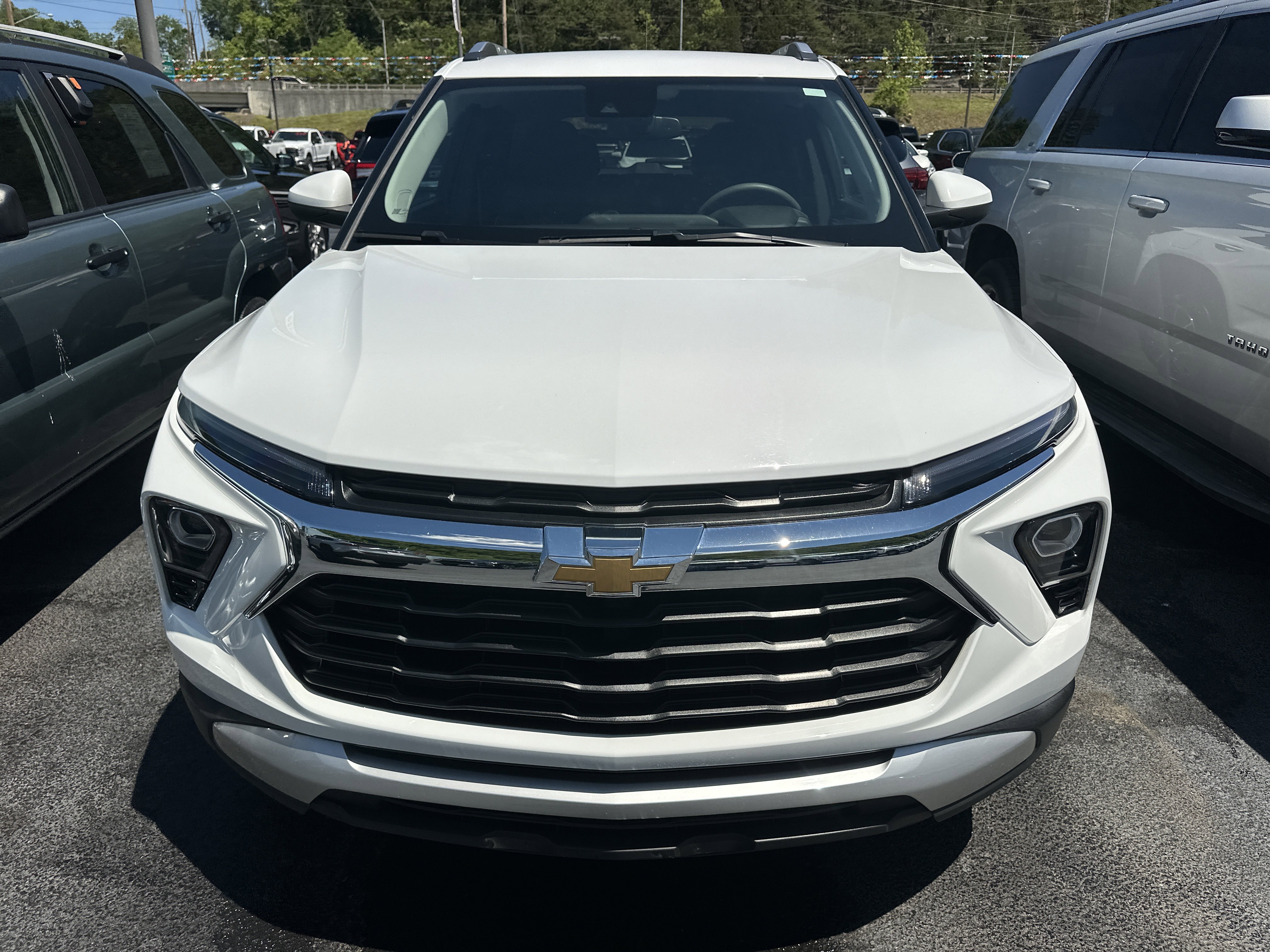 Used 2025 Chevrolet TrailBlazer LT FWD image 13