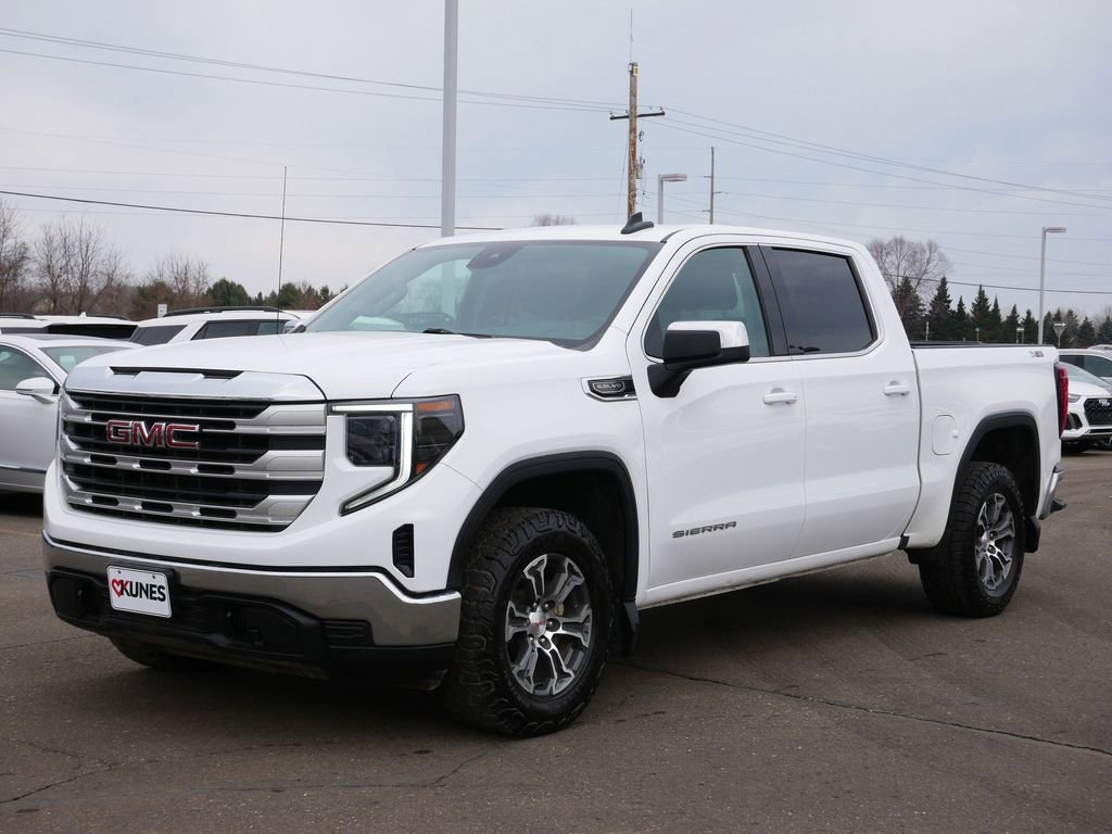 Used 2023 GMC Sierra 1500 SLE image 3