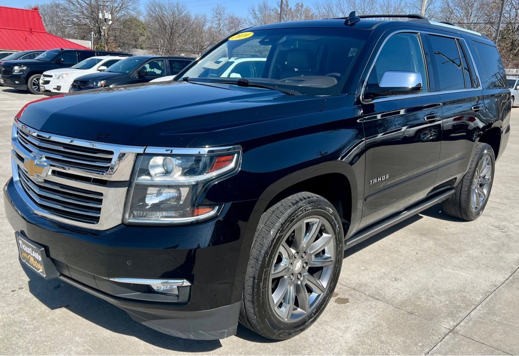 Used 2019 Chevrolet Tahoe Premier image 3