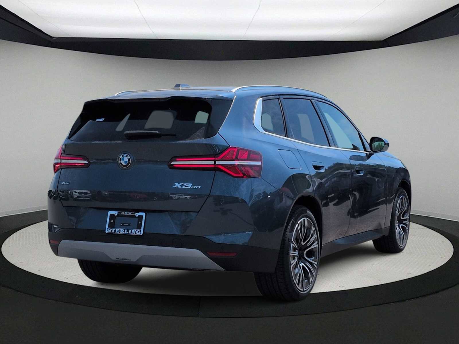 New 2025 BMW i4 xDrive40i AWD/4WD image 8