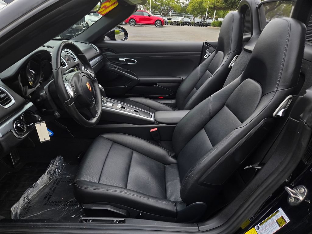 Used 2015 Porsche Boxster RWD image 15