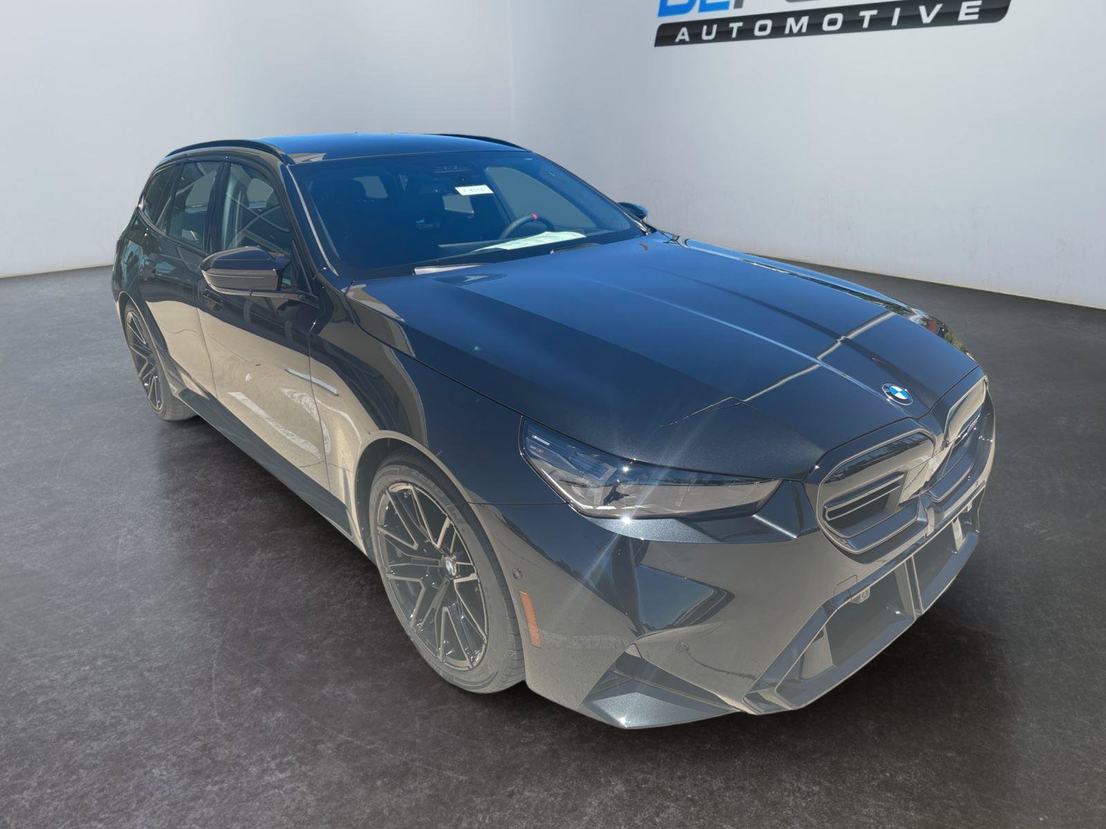 New 2027 BMW M5 Touring AWD/4WD image 11