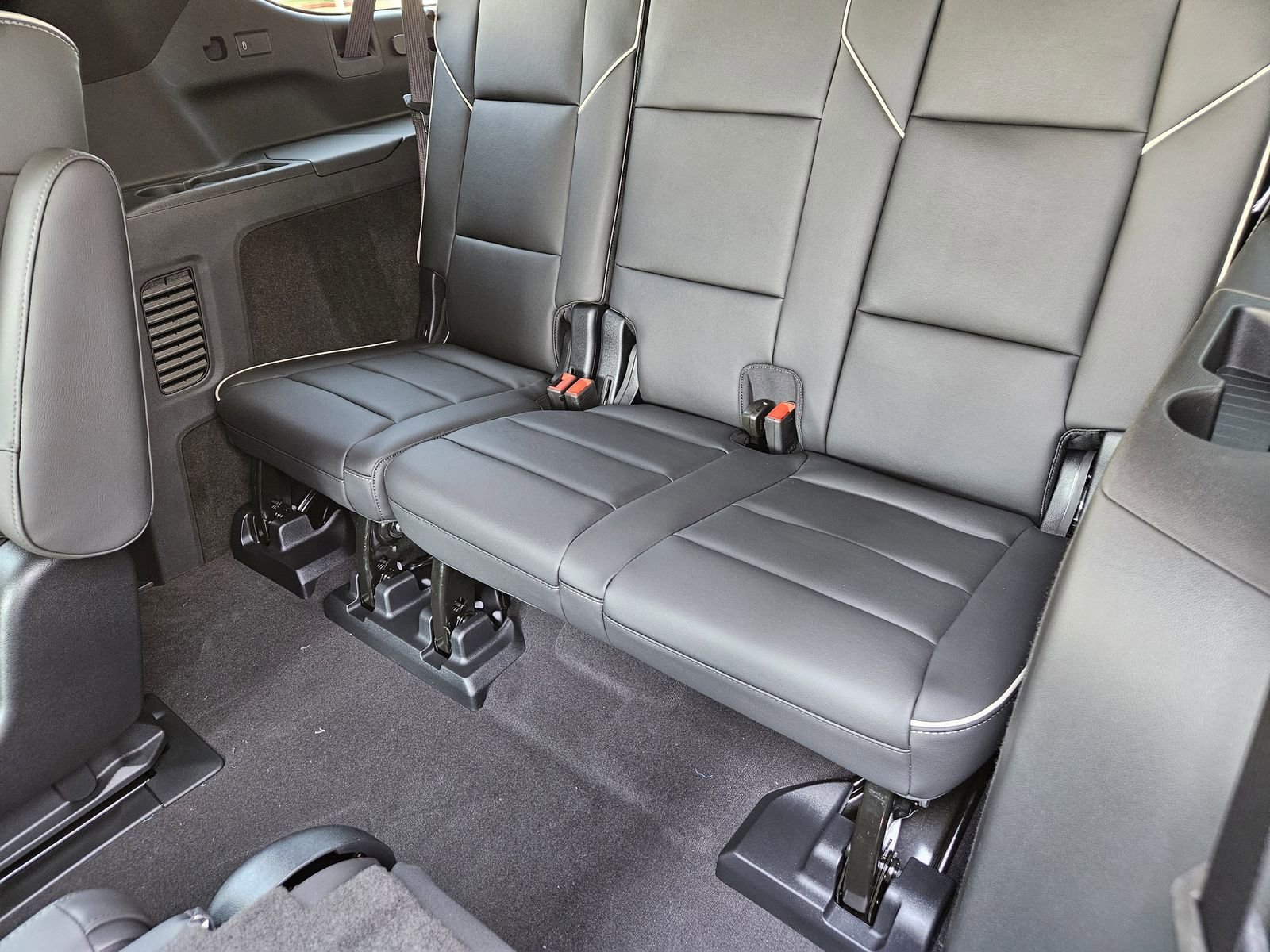New 2026 Cadillac Escalade ESV Sport image 28
