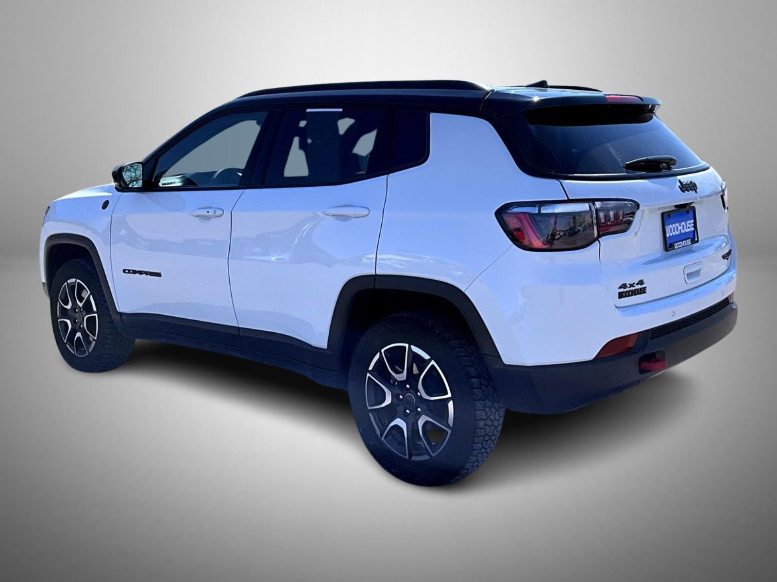 Used 2025 Jeep Compass Trailhawk AWD/4WD image 7