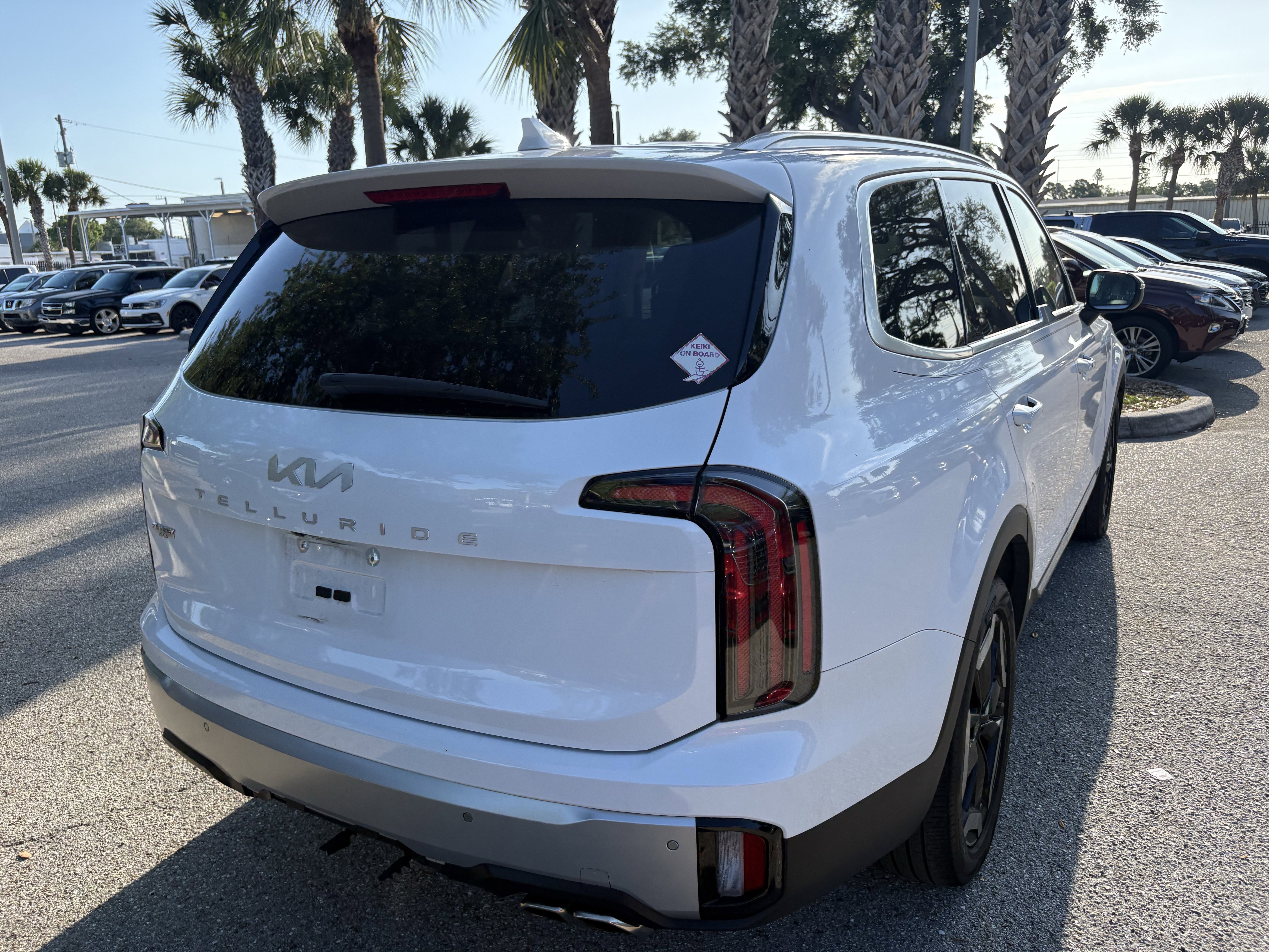 Used 2024 Kia Telluride EX FWD image 6