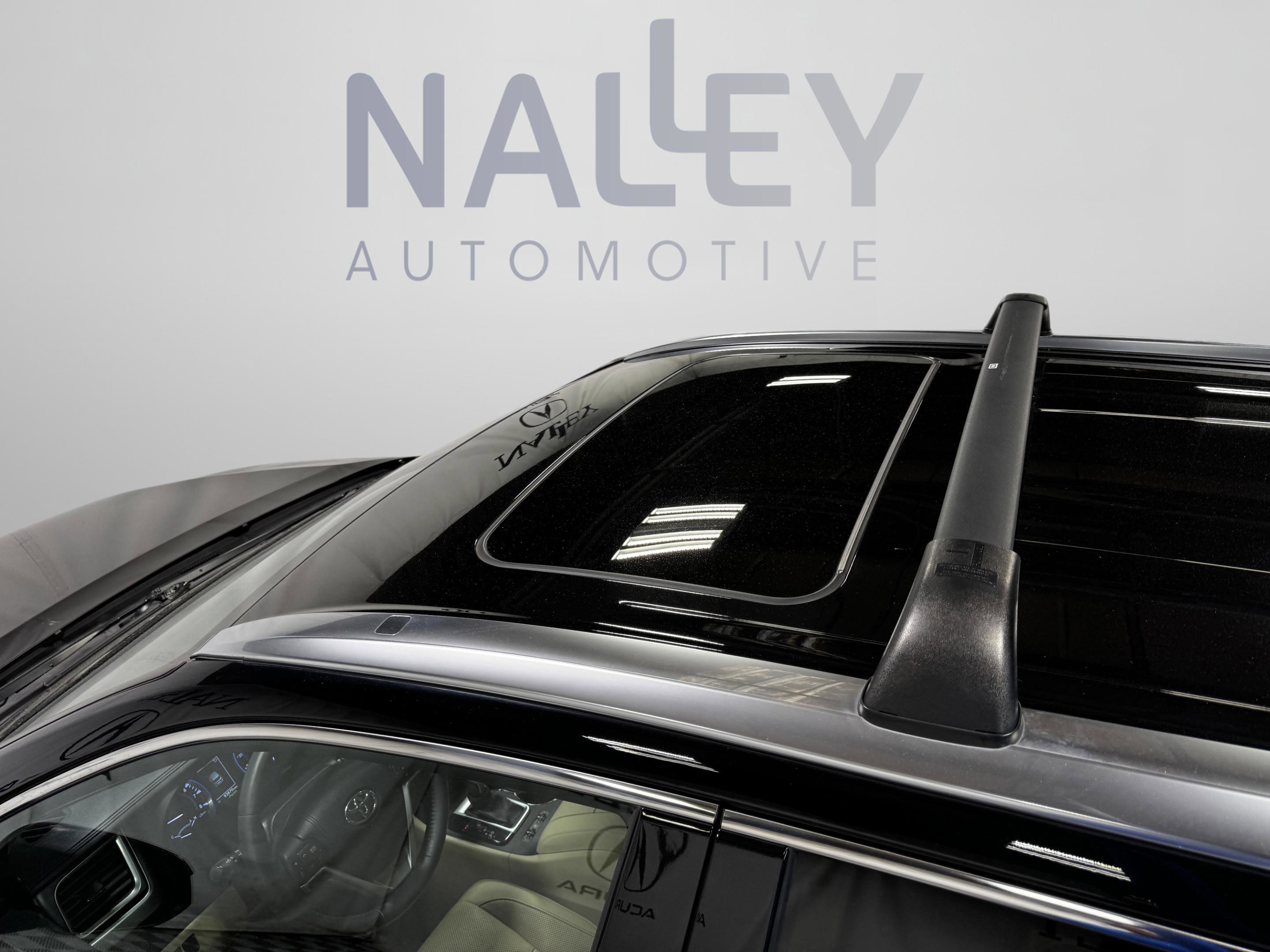 Used 2017 Toyota Highlander Limited AWD/4WD image 42