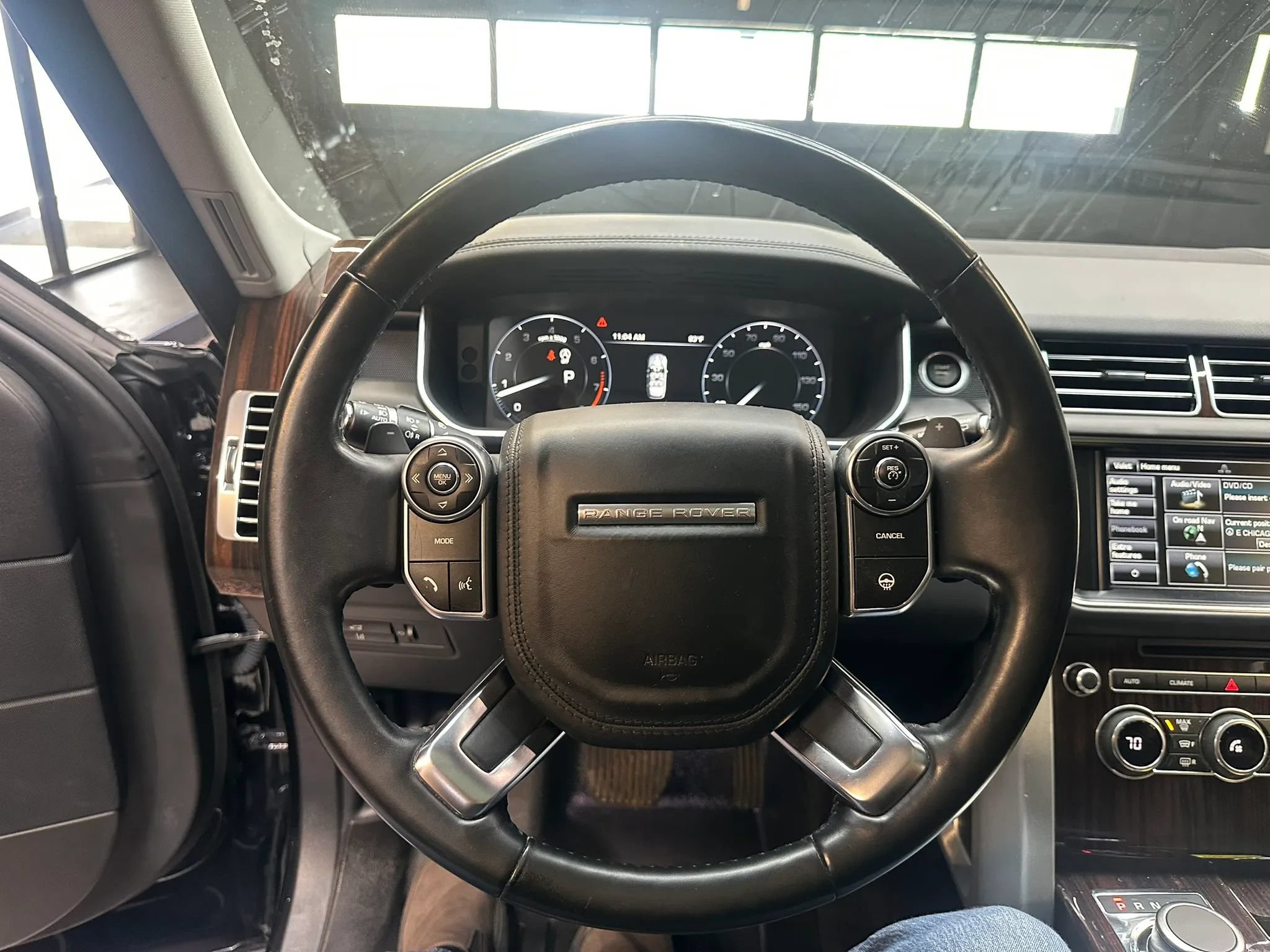 Used 2014 Land Rover Range Rover HSE AWD/4WD image 11