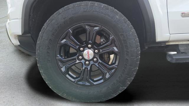 Used 2023 GMC Canyon Elevation image 36