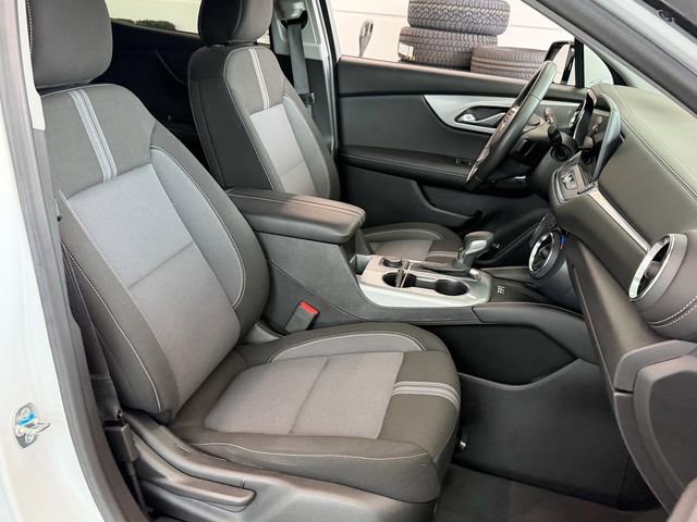 Used 2024 Chevrolet Blazer LT w/ Convenience Package FWD image 13