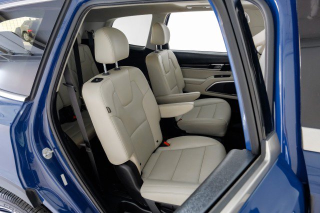 Used 2023 Kia Telluride S w/ S Sunroof Package FWD image 44