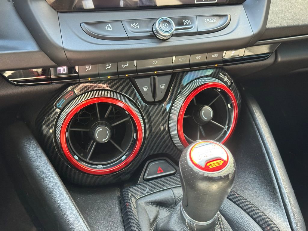 Used 2018 Chevrolet Camaro SS image 25