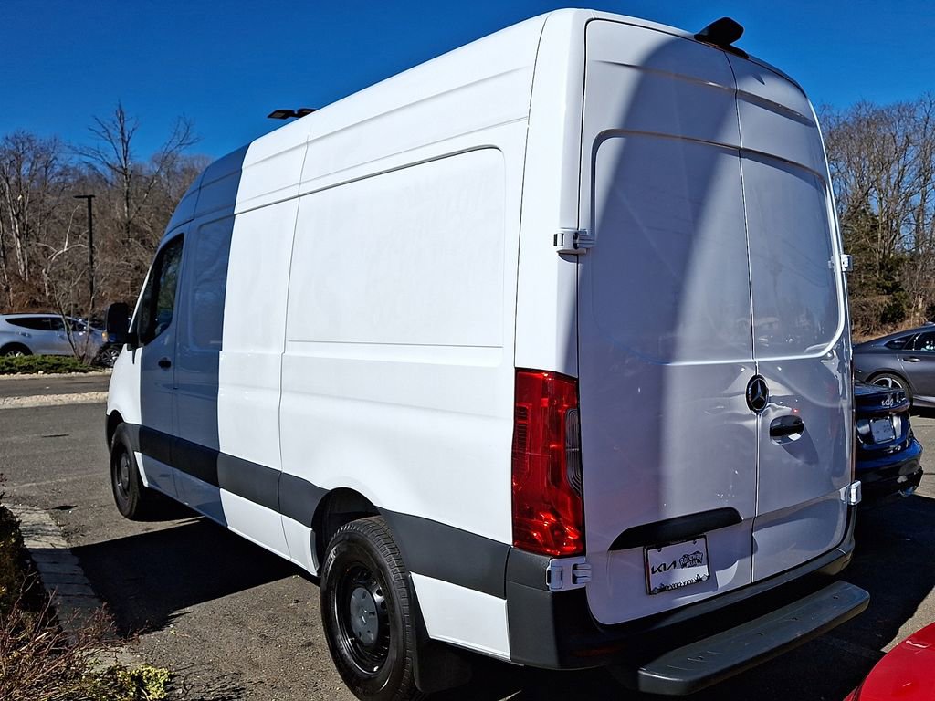 Used 2021 Mercedes-Benz Sprinter 144 Cargo image 3
