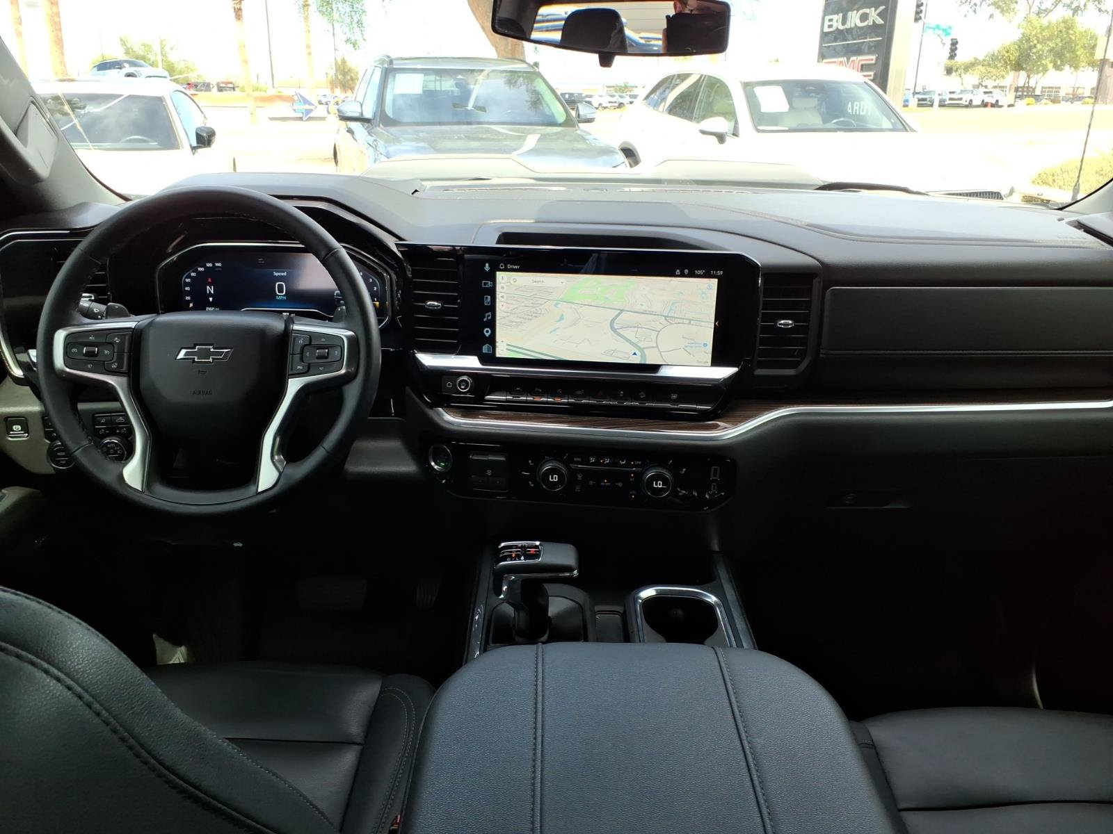Used 2025 Chevrolet Silverado 1500 LT Trail Boss w/ LT Trail Boss Premium Package AWD/4WD image 16