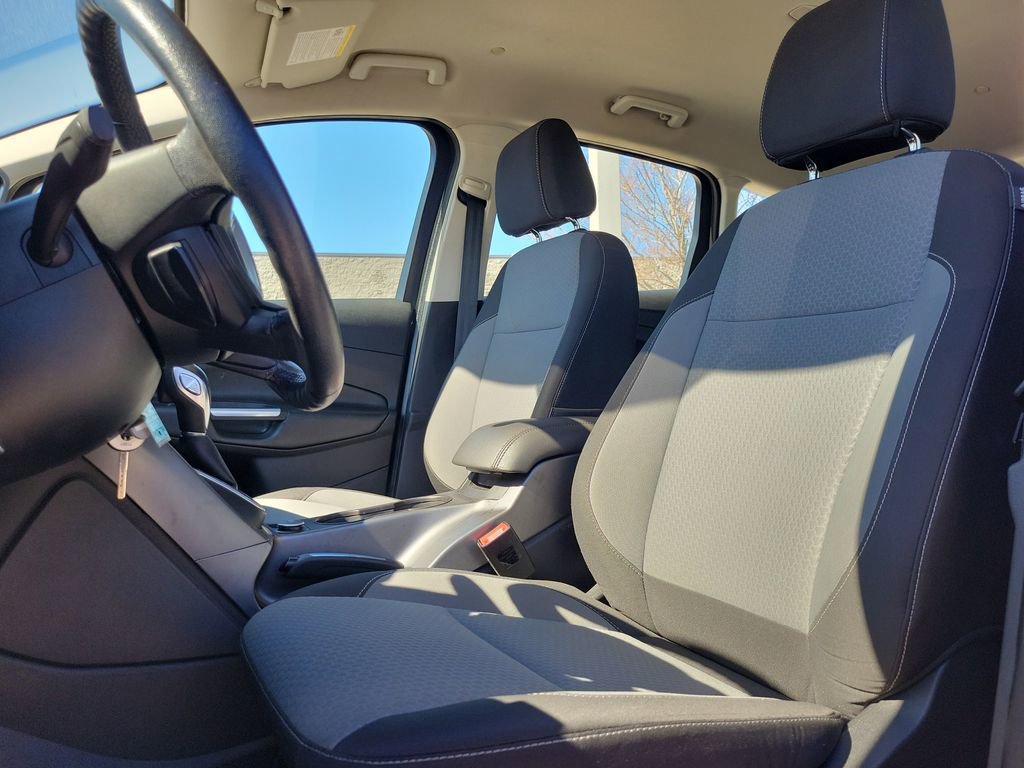 Used 2017 Ford C-MAX SE image 17