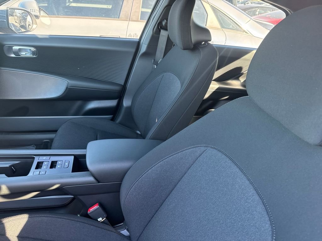 New 2025 Hyundai Ioniq 6 SE image 16