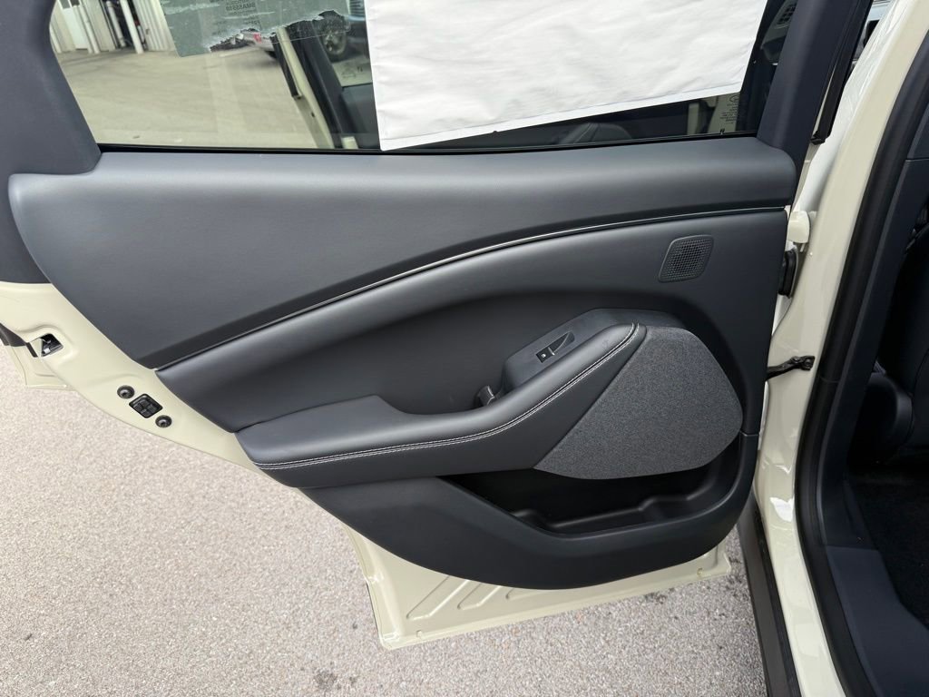 New 2025 Ford Mustang Mach-E Premium image 12