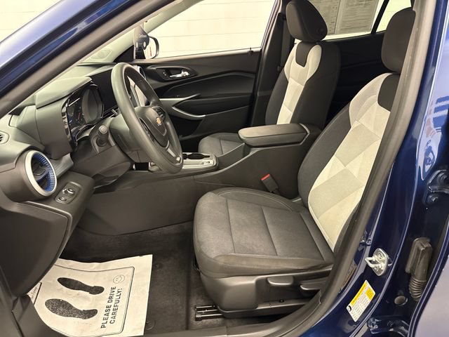 Certified 2024 Chevrolet Trax LS FWD image 11
