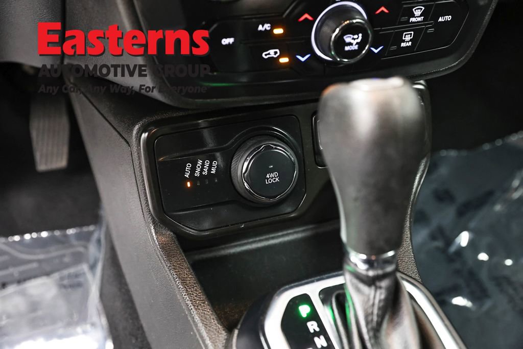 Used 2021 Jeep Renegade Sport image 20