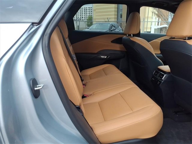 Used 2025 Lexus RX 350 Premium Plus image 17