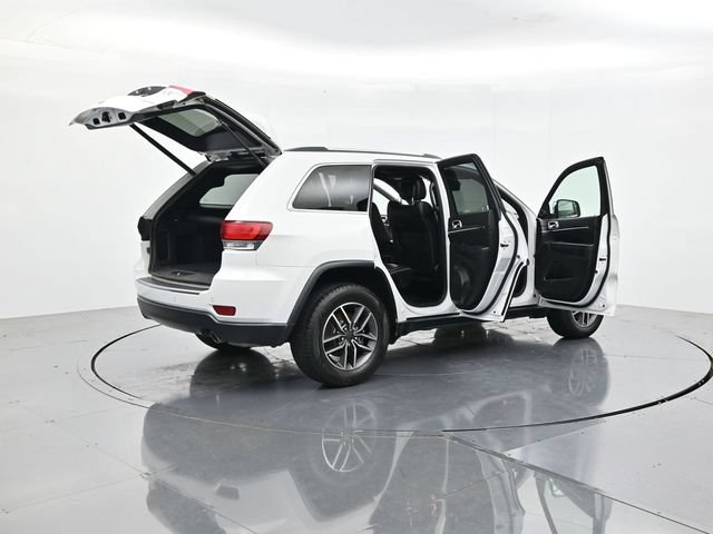Used 2021 Jeep Grand Cherokee Limited w/ Luxury Group II RWD image 53