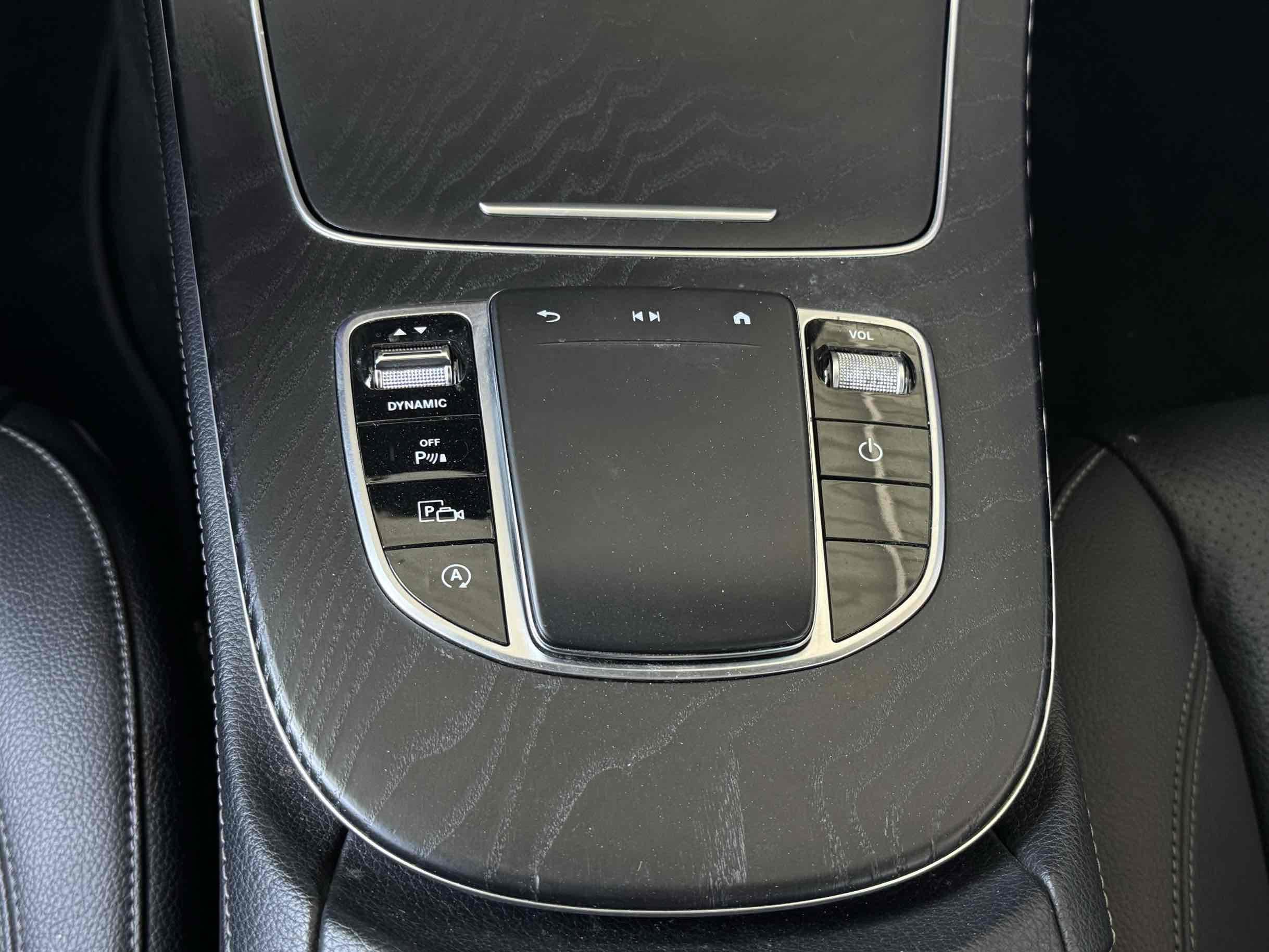 Used 2022 Mercedes-Benz E 350 Sedan image 16