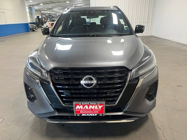 Used 2024 Nissan Kicks SR FWD image 8