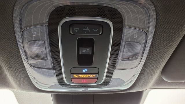 Used 2025 Hyundai Elantra SEL image 23