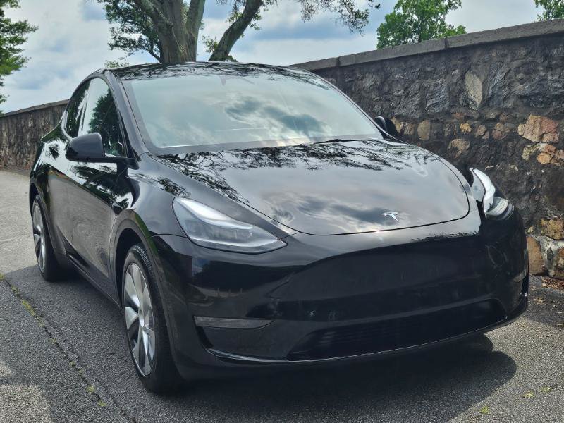 Used 2024 Tesla Model Y Long Range AWD/4WD image 12