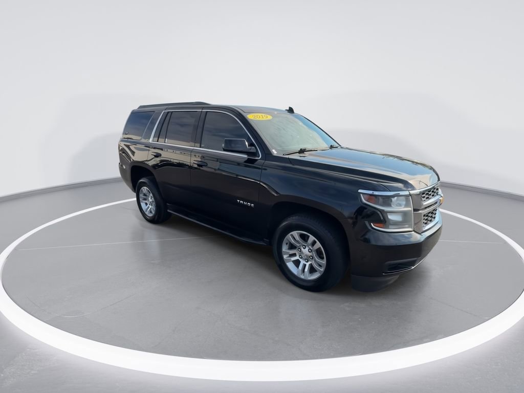Used 2019 Chevrolet Tahoe LT AWD/4WD image 2