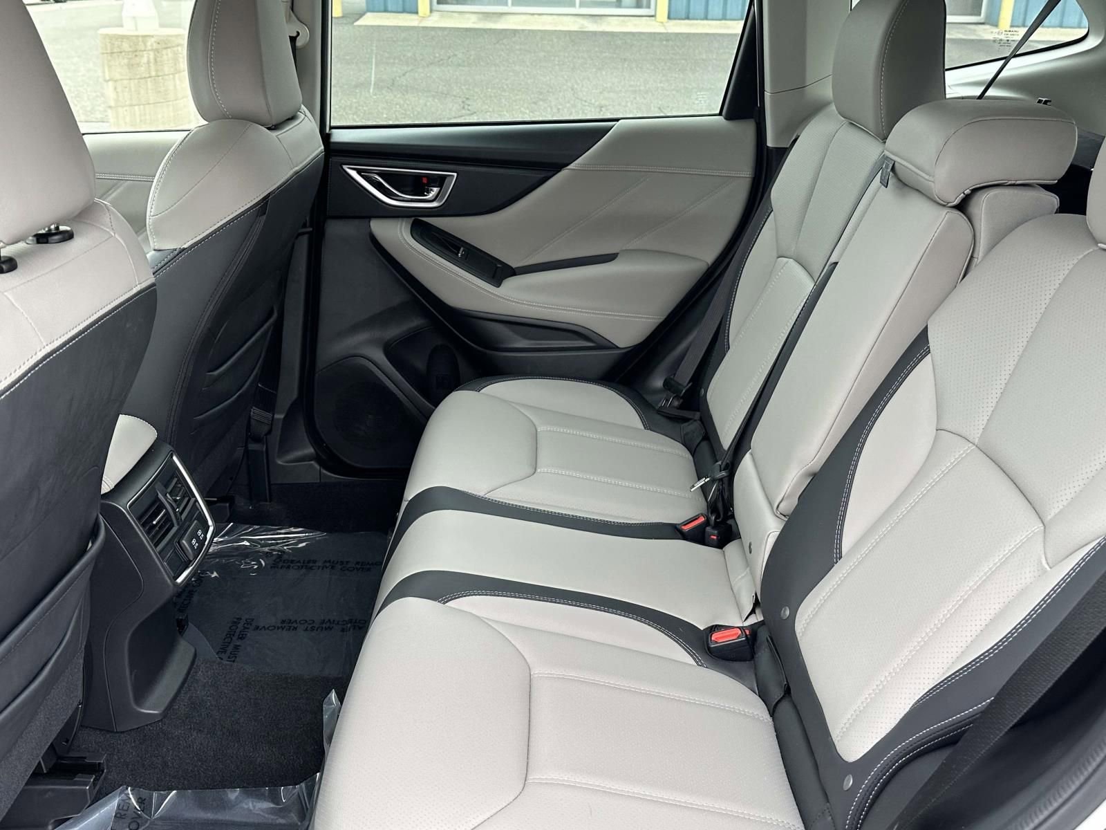 Used 2020 Subaru Forester Limited w/ Popular Package #3 image 12