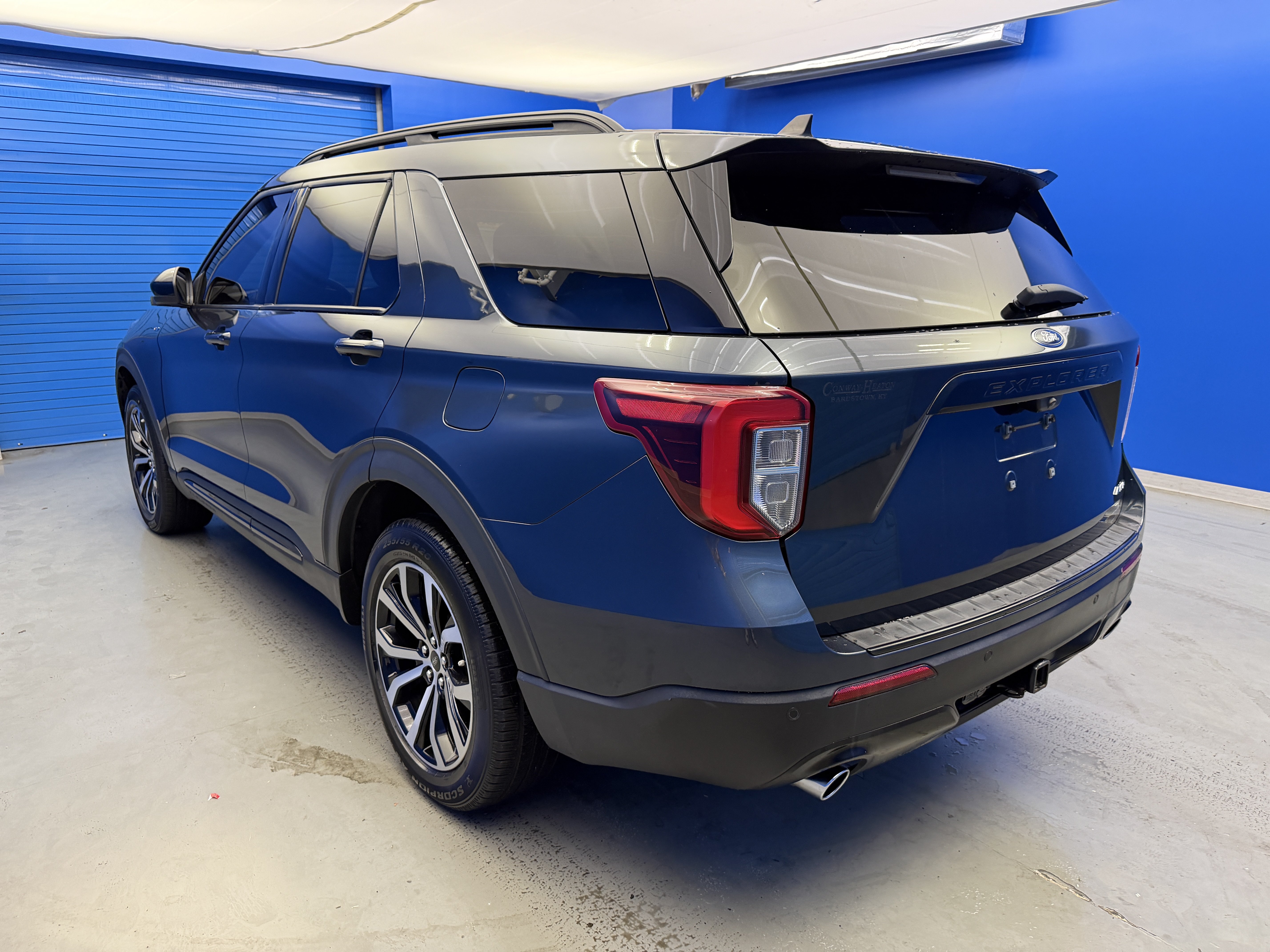 Used 2023 Ford Explorer ST-Line w/ Class IV Trailer Tow Package AWD/4WD image 5