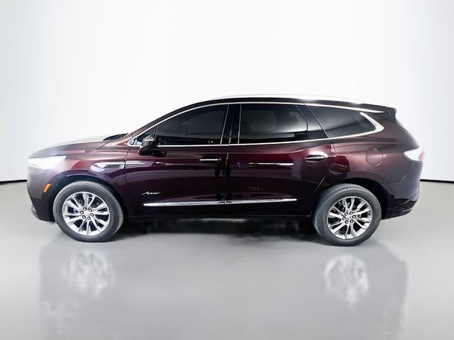 Used 2023 Buick Enclave Avenir w/ Avenir Technology Package FWD image 5