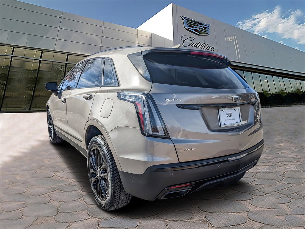 Used 2022 Cadillac XT5 Sportv w/ LPO, ONYX Package image 3